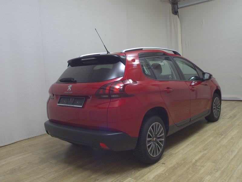 Peugeot 2008 automatik • panorama • senzori za parkiranje straga, fotografija 4