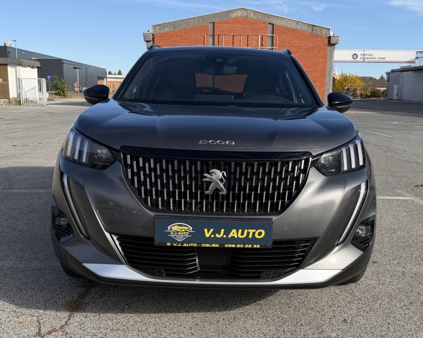 Peugeot 2008 GT line, 3D VIRTUAL, AUTOMATIK, KAMERA **JAMSTVO**, fotografija 9