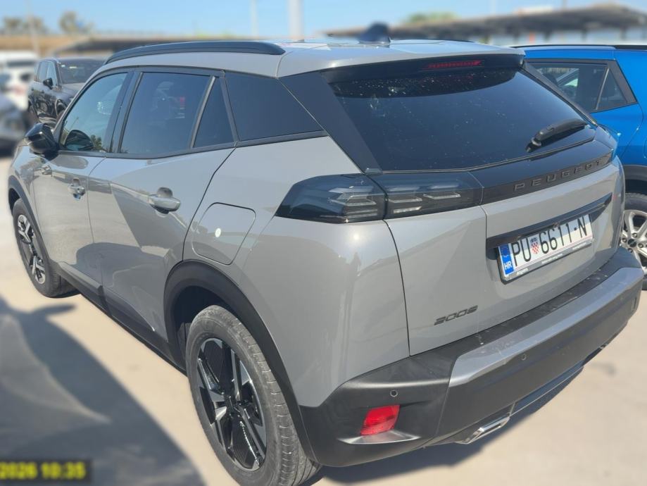 Peugeot 2008 PureTech 130 Allure automatik + jamstvo 24 mjeseca, fotografija 2