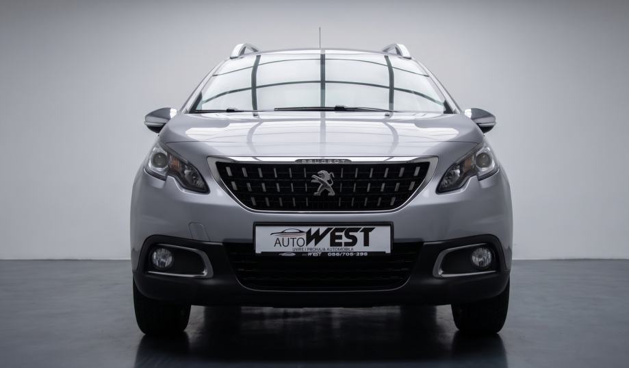 Peugeot 2008 STYLE SAMO 28000 KM NOV AUTO!!, fotografija 2