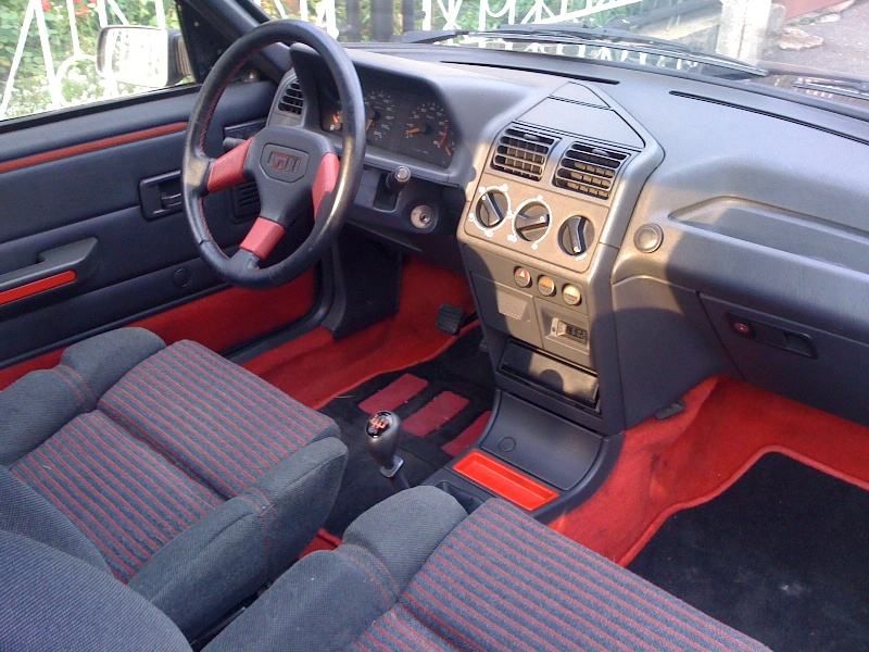 Пежо 205 gti салон