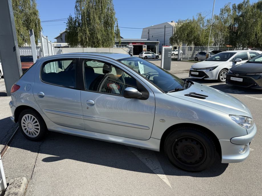 Peugeot 206 1,4 HDi, fotografija 6