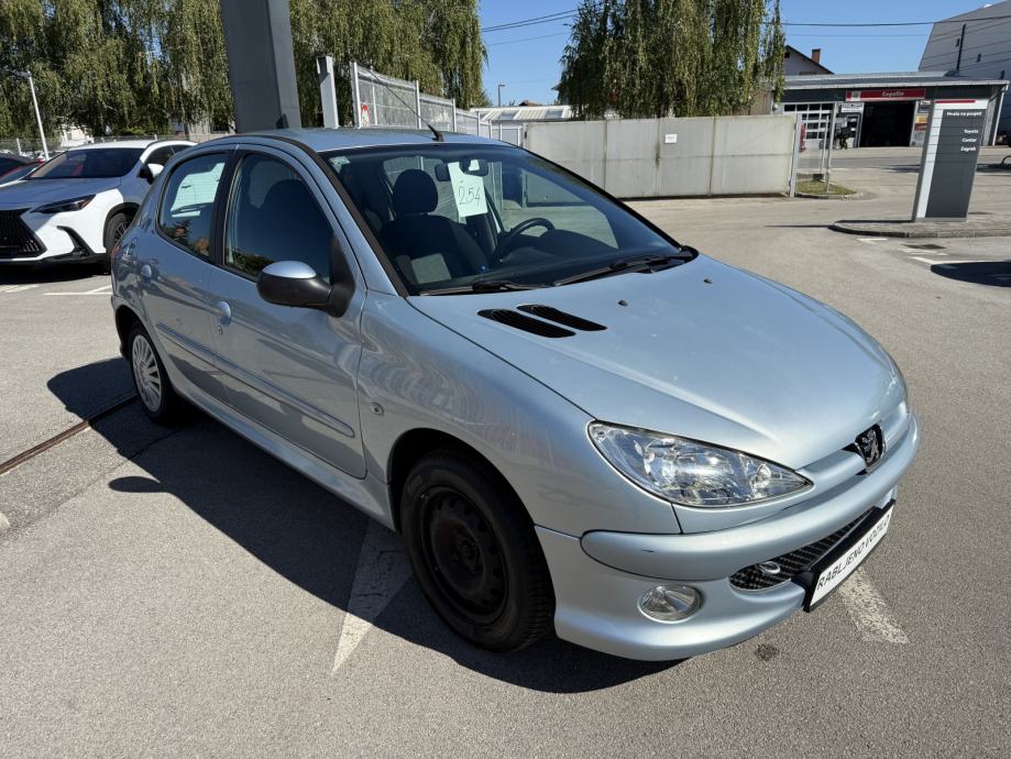 Peugeot 206 1,4 HDi, fotografija 7