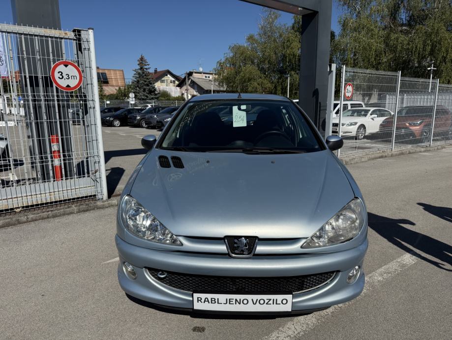 Peugeot 206 1,4 HDi, fotografija 8