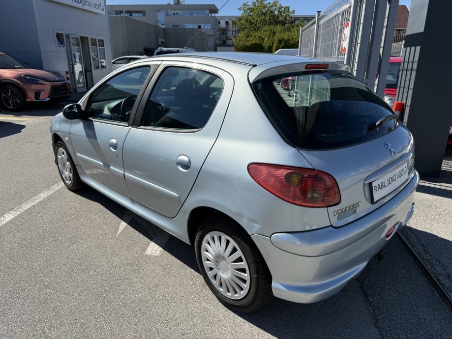 Peugeot 206 1,4 HDi, fotografija 3