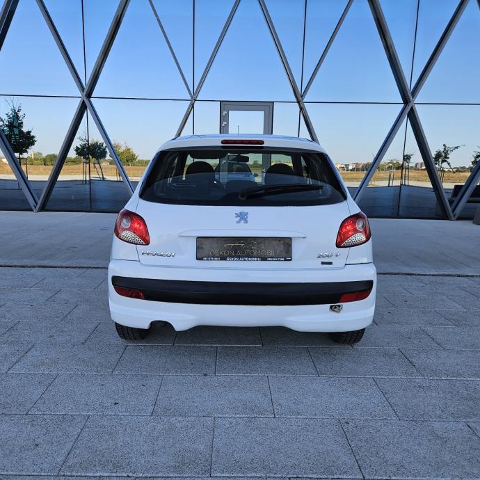 Peugeot 206 + 1,4 HDI 2010 ++ 185000 KM ++, fotografija 5