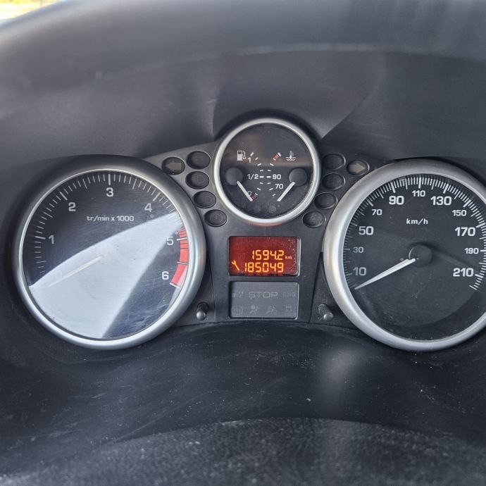 Peugeot 206 + 1,4 HDI 2010 ++ 185000 KM ++, fotografija 12