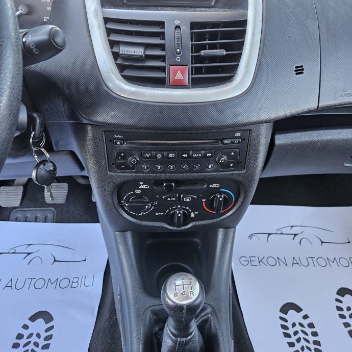 Peugeot 206 + 1,4 HDI 2010 ++ 185000 KM ++, fotografija 13