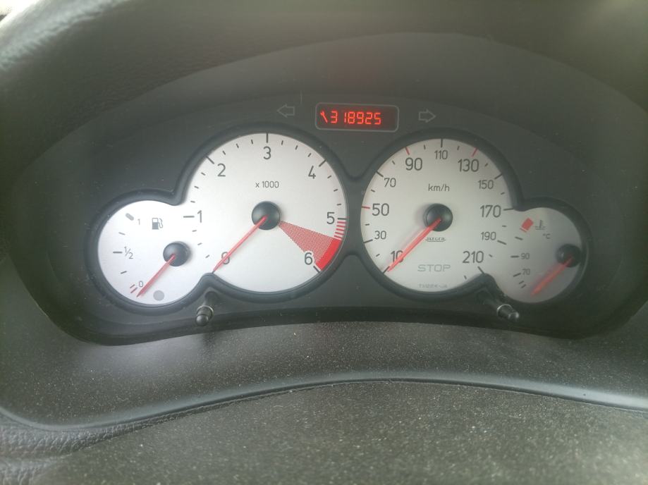 Peugeot 206 1,4 HDi SPORTY 099/320-38-39, fotografija 3