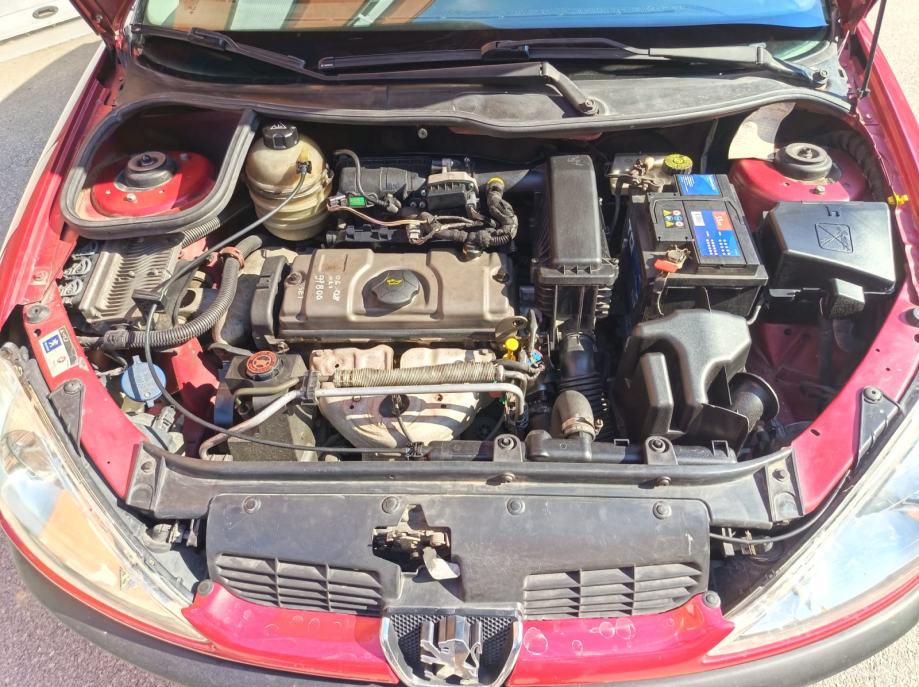 Peugeot 206 1,4 TRENDY 2009.god. PRVI VLASNIK,KLIMA ,REG. DO 9/2027, fotografija 20