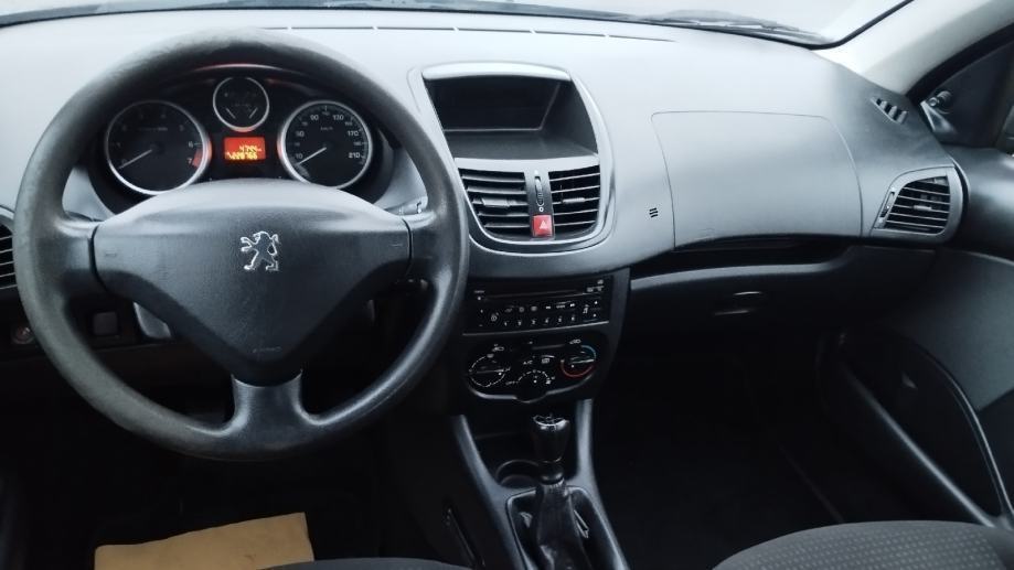 Peugeot 206 1,4, fotografija 10