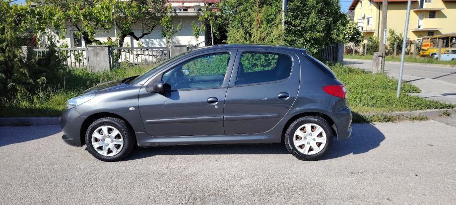 Peugeot 206 1,4, fotografija 11