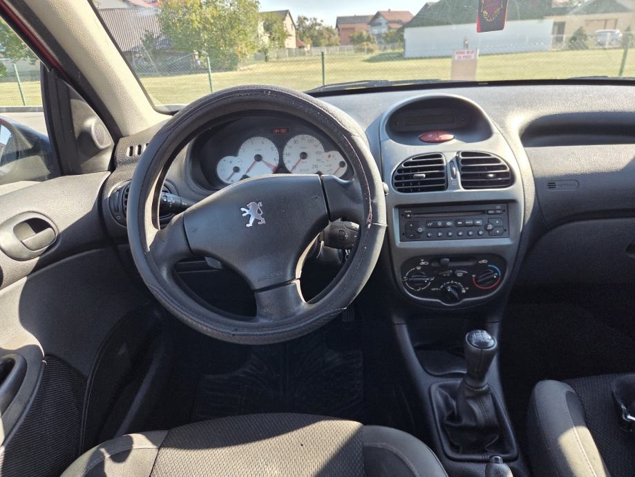PEUGEOT 206, 134 000KM, fotografija 9