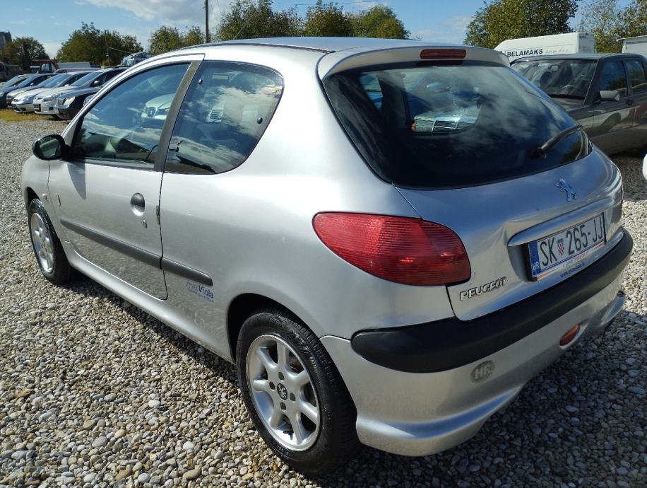 Peugeot 206 206 1,1, fotografija 5