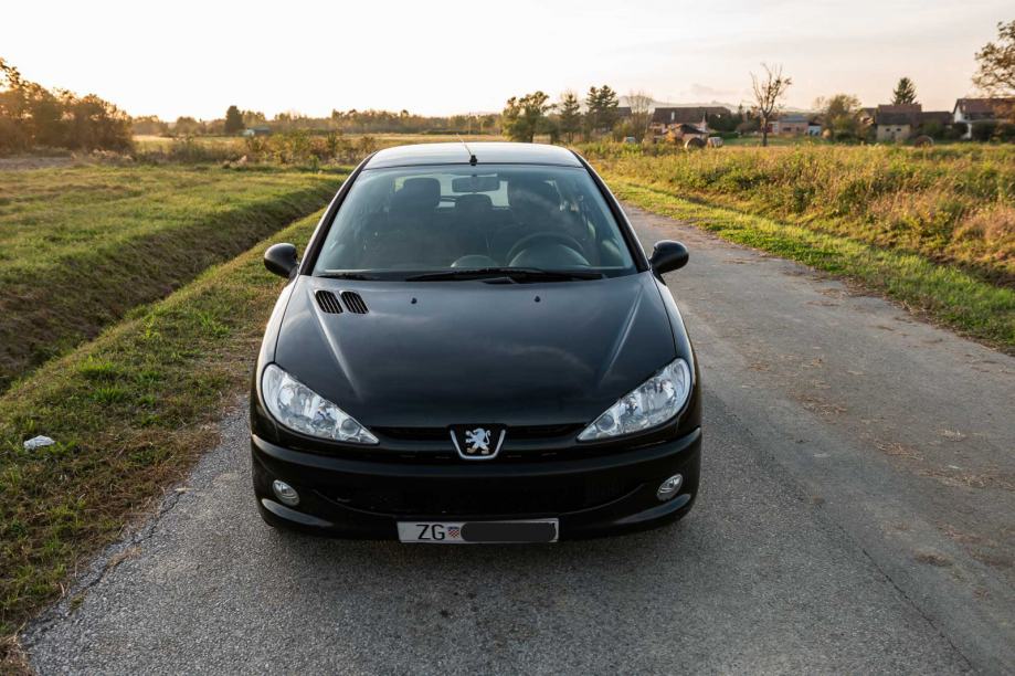 PEUGEOT 206 1,4 HDi - ODLIČAN, REG. GODINU DANA ***, 2004 god.