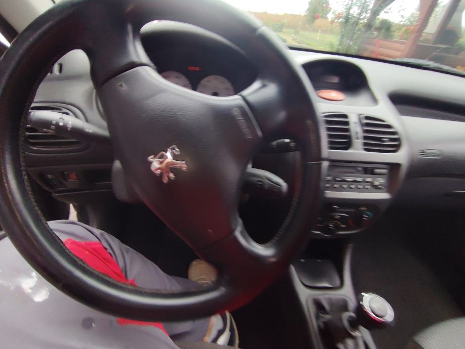 Peugeot 206 1.4 55kw, benzin, fotografija 9