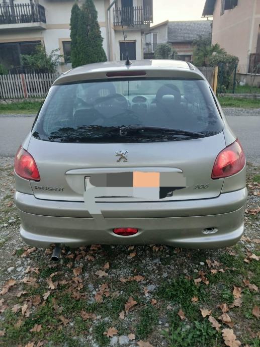 Peugeot 206 206 1,4 KLIMA AUTO ODLICAN, fotografija 7