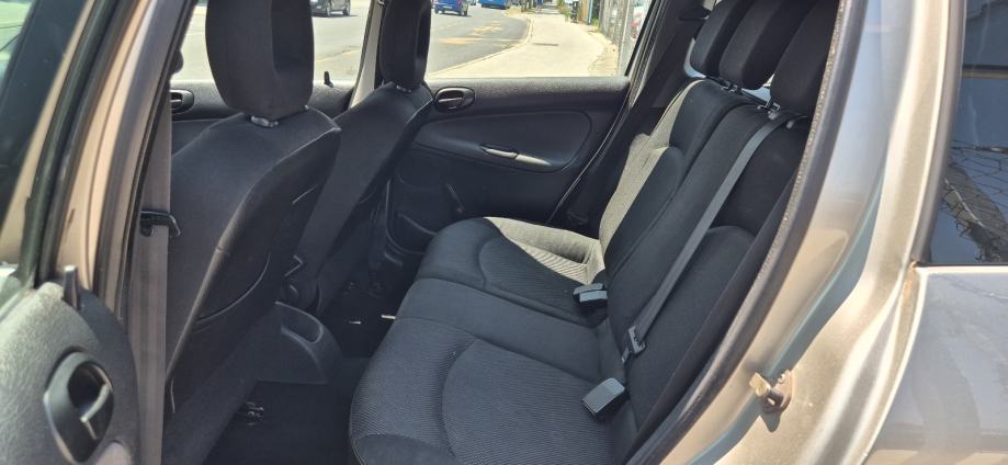Peugeot 206 1,4*kupac NE PLAĆA prijenos *HR-AUTO **REG GOD DANA **, fotografija 12