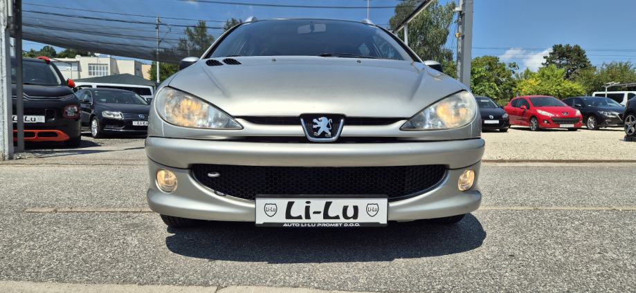 Peugeot 206 1,4*kupac NE PLAĆA prijenos *HR-AUTO **REG GOD DANA **, fotografija 2