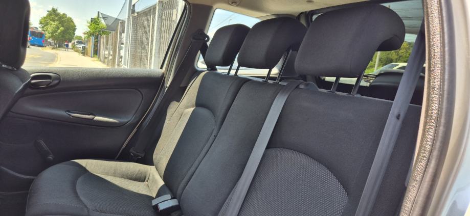 Peugeot 206 1,4*kupac NE PLAĆA prijenos *HR-AUTO **REG GOD DANA **, fotografija 13