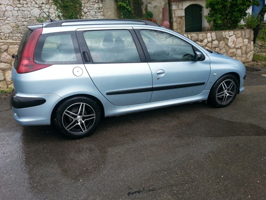 Peugeot 206 Break 206 XS 2,0 HDi, 2002 god.