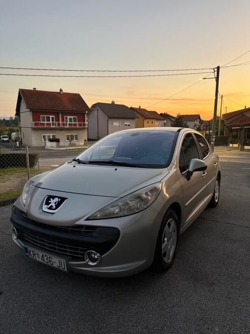 Peugeot 207 1,4 16V, fotografija 6