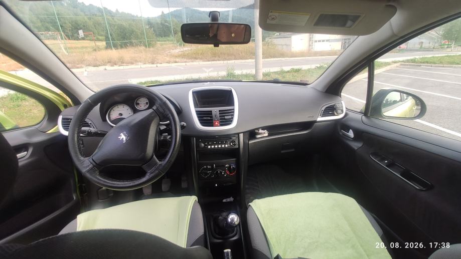 Peugeot 207 1,4 16V VTi, fotografija 9