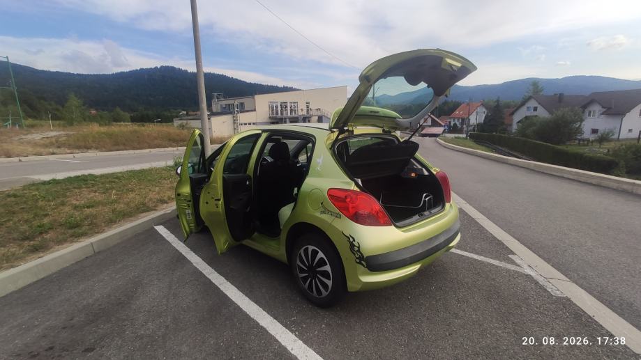 Peugeot 207 1,4 16V VTi, fotografija 11