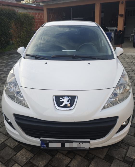 Peugeot 207 1,4 HDi HR AUTO, fotografija 10