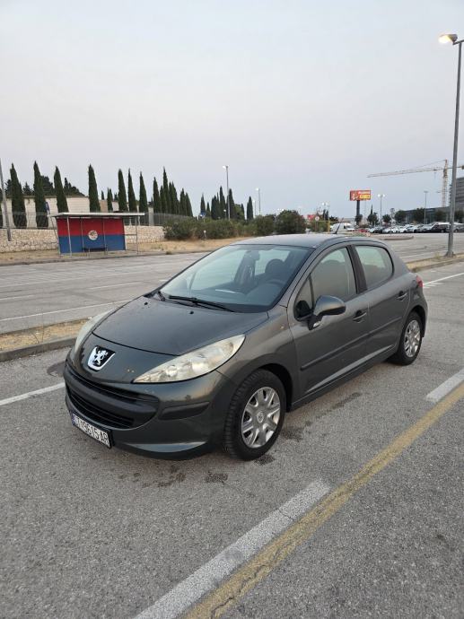Peugeot 207 1,4 HDi, fotografija 7