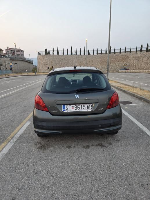 Peugeot 207 1,4 HDi, fotografija 5