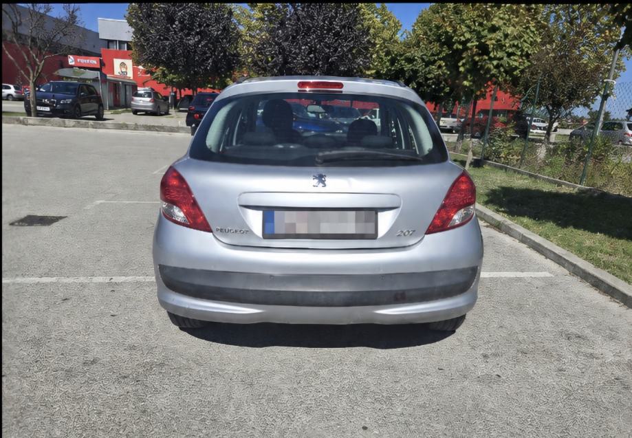 Peugeot 207 1,4 HDi, fotografija 5