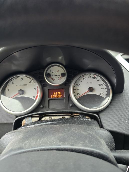 Peugeot 207 1,4 HDi, fotografija 6