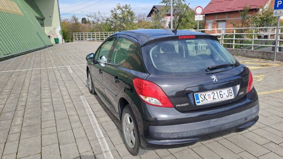 Peugeot 207 1,4 VTi, fotografija 2