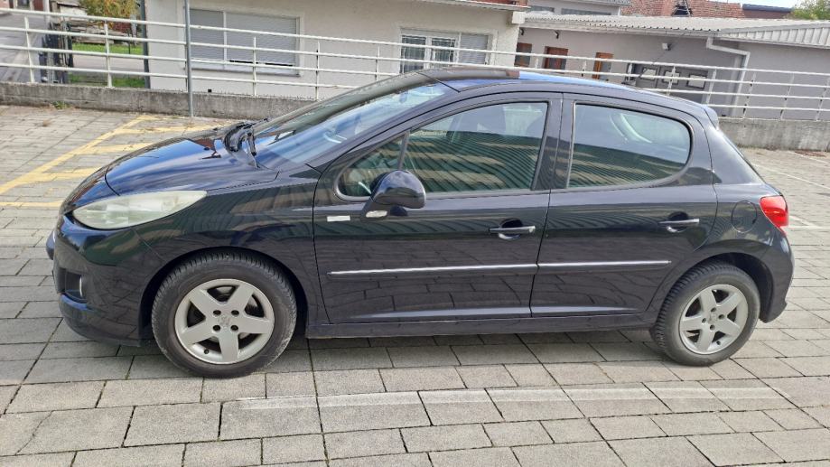 Peugeot 207 1,4 VTi, fotografija 5