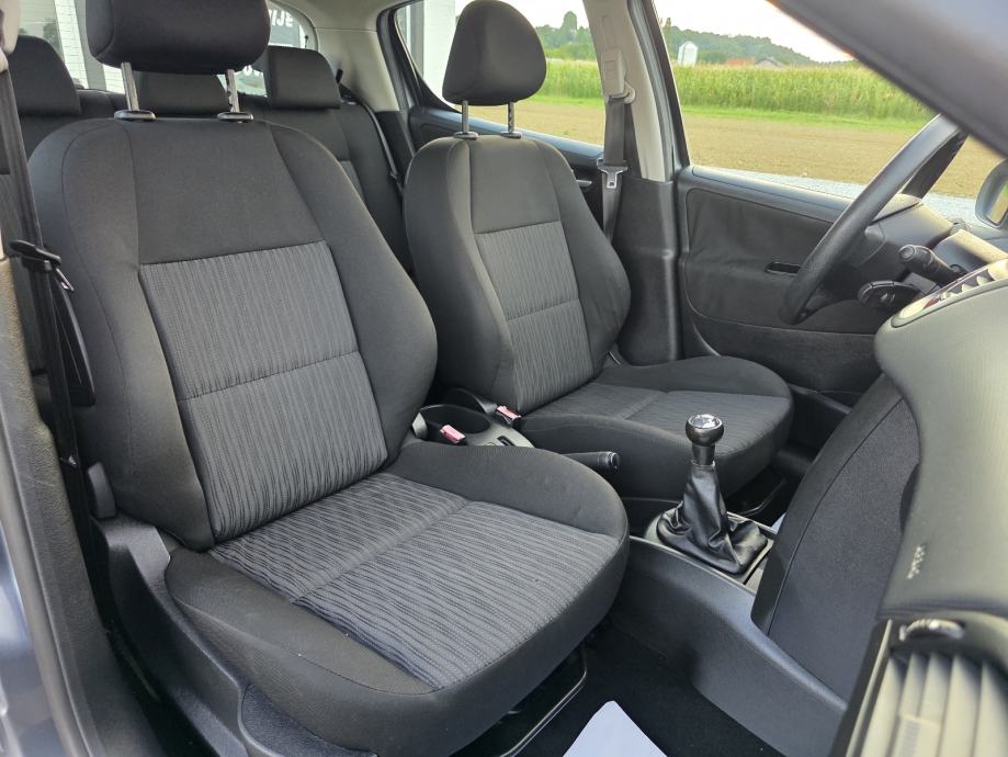 Peugeot 207 1,4i, 55kw, SAMO 91.000km,MOGUČNOST BRZOG KREDITA DO 10.g., fotografija 14