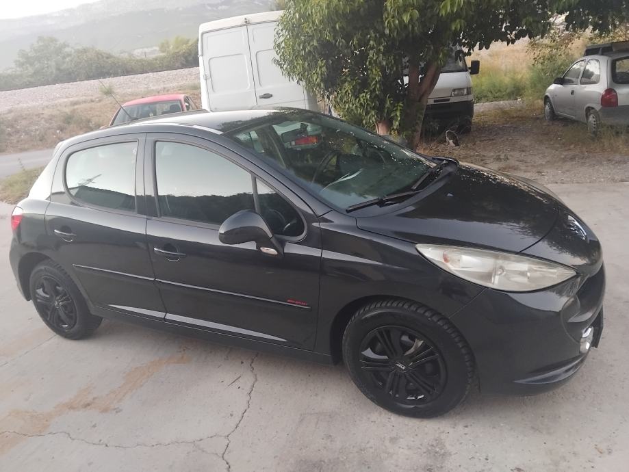 Peugeot 207 1,4i Reg 3mj 2027, pogled izvana - slika 3