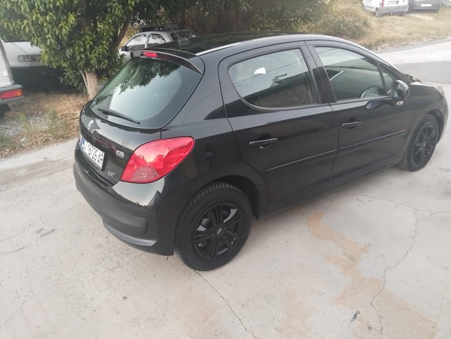 Peugeot 207 1,4i Reg 3mj 2027, pogled izvana - slika 2