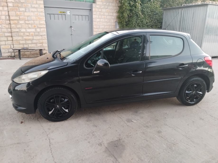 Peugeot 207 1,4i Reg 3mj 2027, fotografija 7