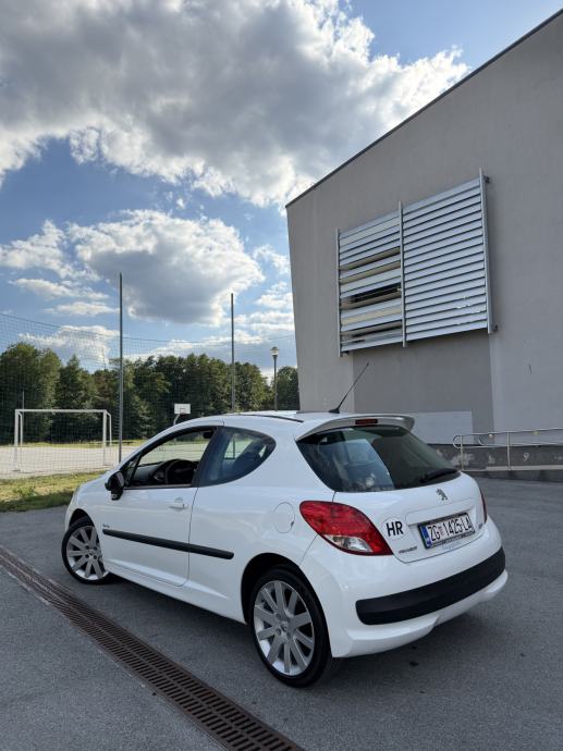 Peugeot 207 1.6 HDi | 2010. | REG. DO 06/2027., fotografija 4