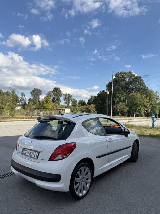 Peugeot 207 1.6 HDi | 2010. | REG. DO 06/2027., fotografija 6