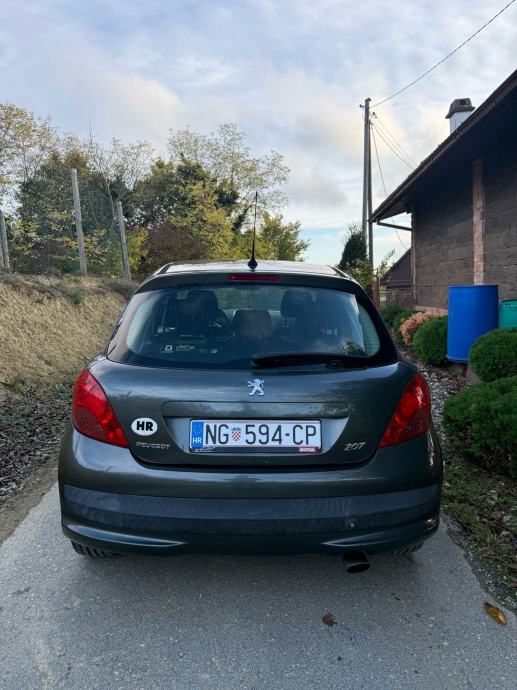 Peugeot 207 1,6 HDi, fotografija 4