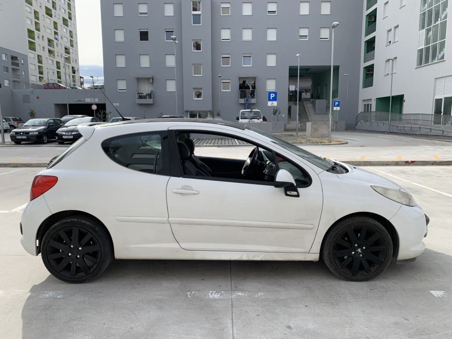 Jbl peugeot 207