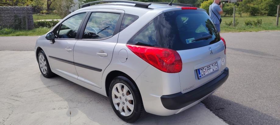 Peugeot 207 SW 1,6 HDi, fotografija 6