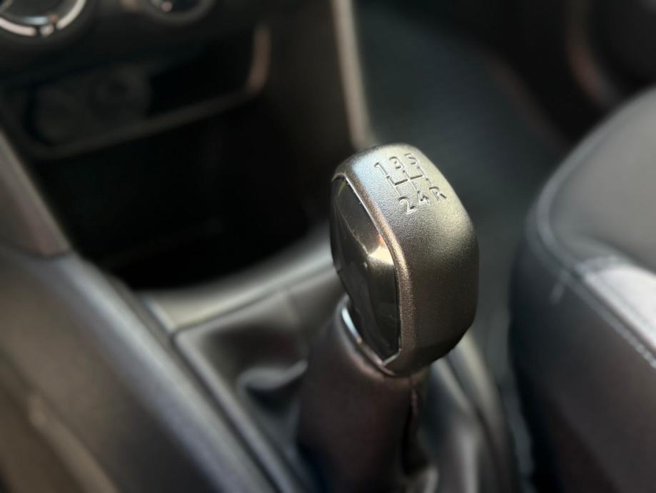 PEUGEOT 208 1.0 - 2015 - GARANCIJA DOSTAVA GRATIS!!!, fotografija 19