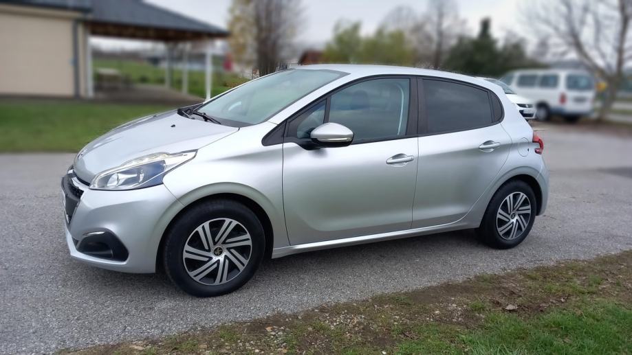 Peugeot 208 1,0 PureTech 68 Access 3 vrata, 2016 god.