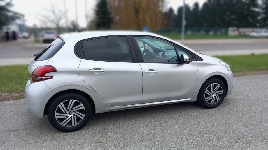 Peugeot 208 1,0 PureTech 68 Access 3 vrata, 2016 god.