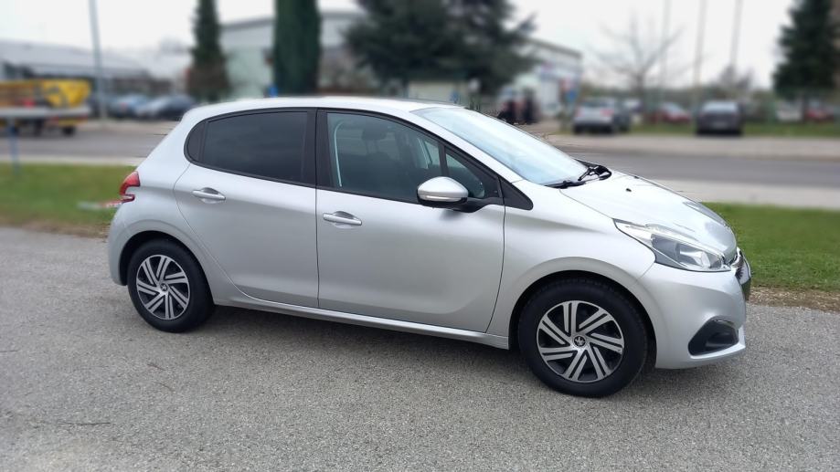 Peugeot 208 1,0 PureTech 68 Access 3 vrata, 2016 god.