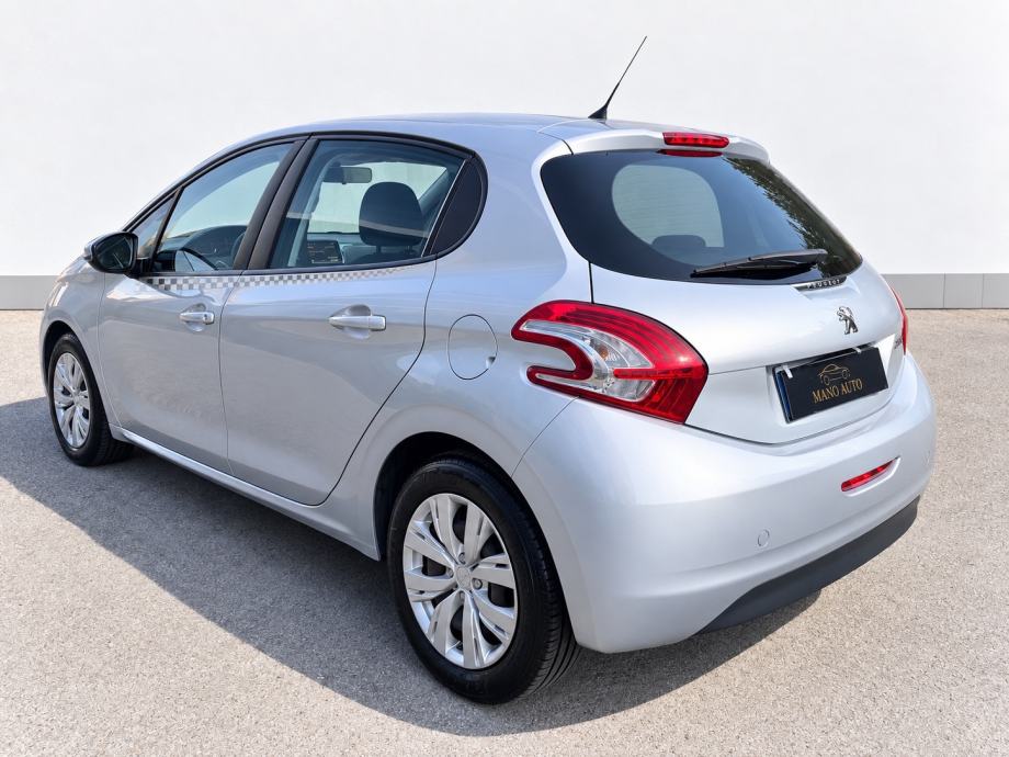 Peugeot 208 1.0 VTi ACTIVE-JAMSTVO-LED-TEMPOMAT-NAVI, fotografija 5