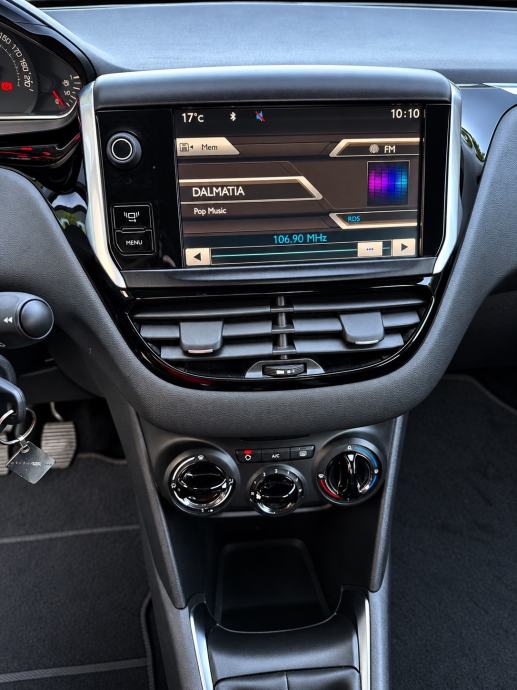 Peugeot 208 1.0 VTi ACTIVE-JAMSTVO-LED-TEMPOMAT-NAVI, fotografija 11
